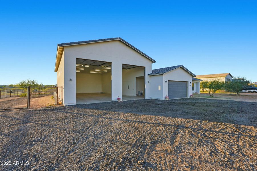 054_ListerPros 054_ListerPros