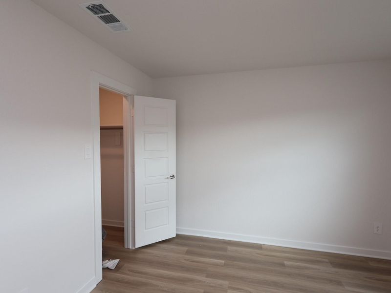 Spacious, unfurnished interior of a new home in Magnolia Ridge, Magnolia (Image 15).