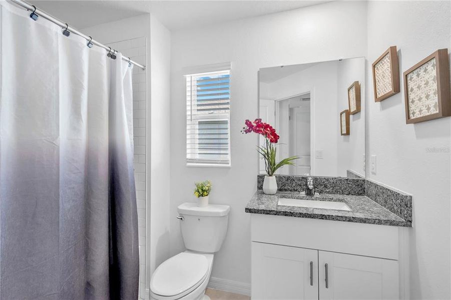Furnished interior view inside a new home in , Land O' Lakes (Image 8).