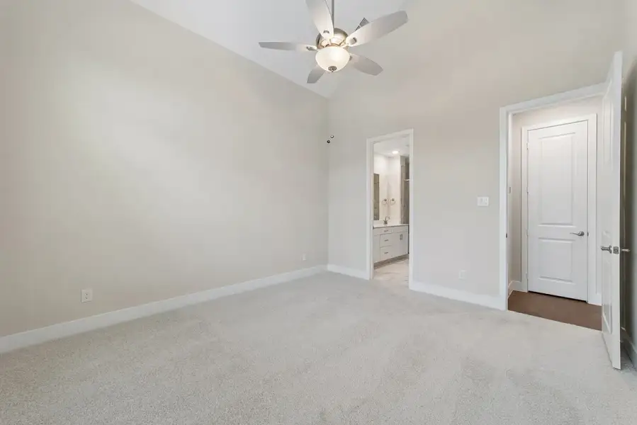 Representative unfurnished interior of a home built from the Delaney by Landon Homes in Lexington Frisco, Frisco (Image 24).