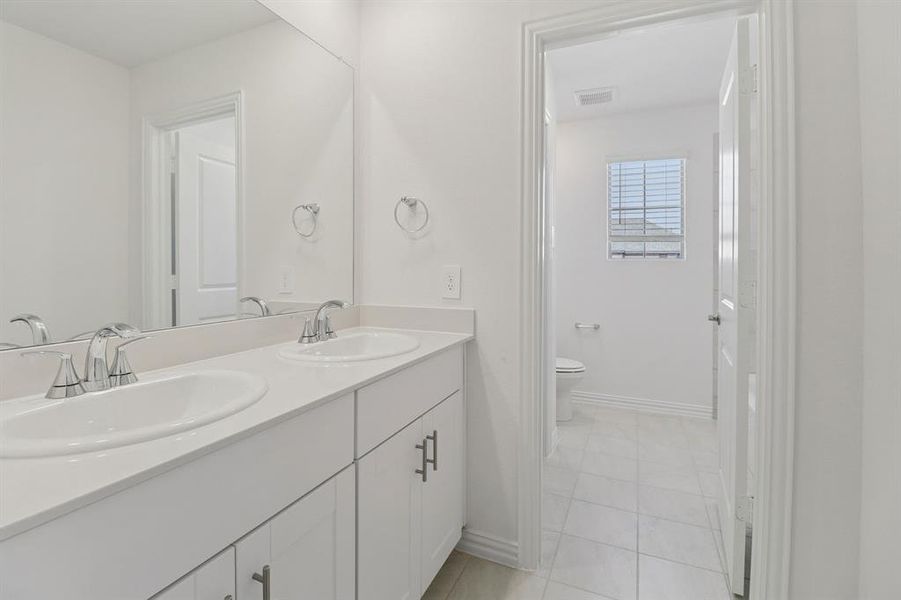 Furnished interior view inside a new home in Southridge - Signature Series, Princeton (Image 10). Furnished interior view inside a new home in Southridge - Signature Series, Princeton (Image 10).