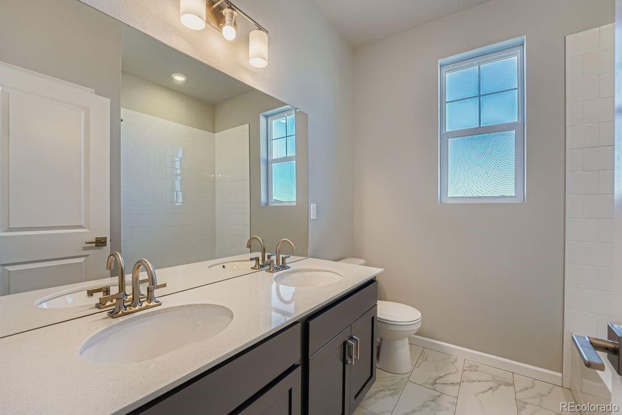 Image 28 of a home in Wolf Creek Run.