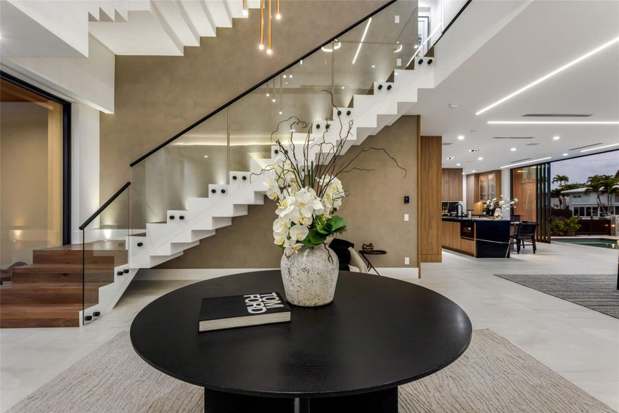 Furnished interior view inside a new home in , Fort Lauderdale (Image 31). Furnished interior view inside a new home in , Fort Lauderdale (Image 31).