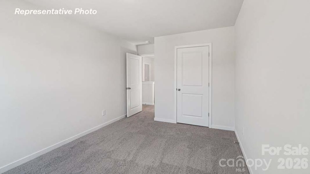 Spacious, unfurnished interior of a new home in Clark Creek Landing, Lincolnton (Image 14).