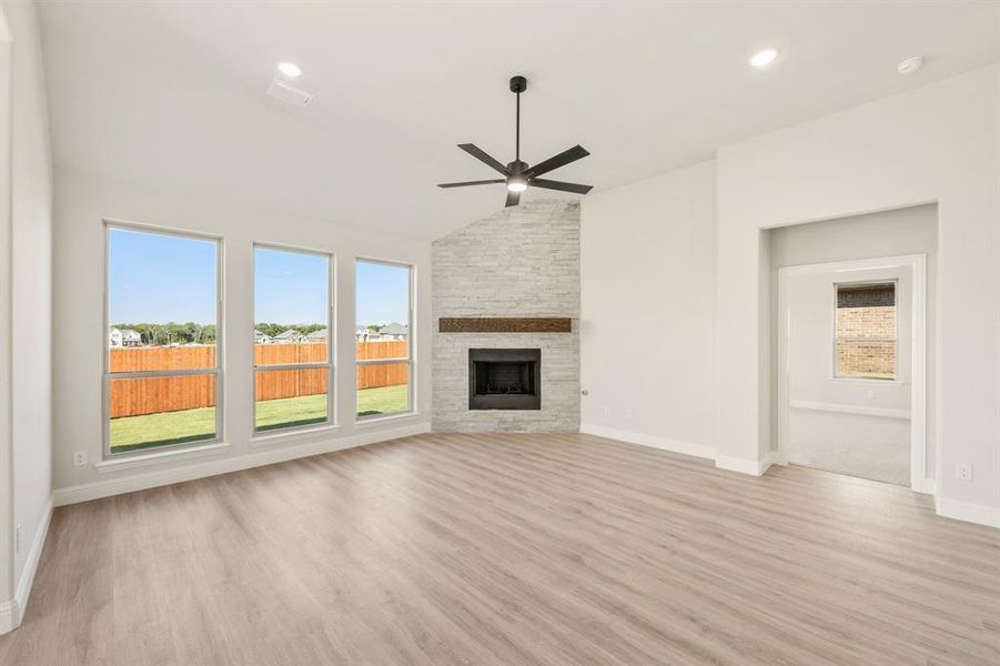 Spacious, unfurnished interior of a new home in Sunset Ridge, Alvarado (Image 29). Spacious, unfurnished interior of a new home in Sunset Ridge, Alvarado (Image 29).