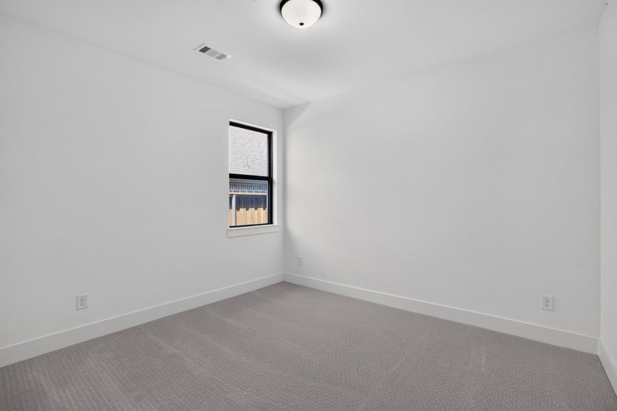 128 Buffalo - Bedroom