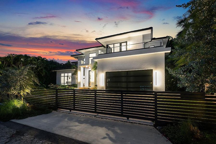 082-25833rdCourt-WestPalmBeach-FL-33407-