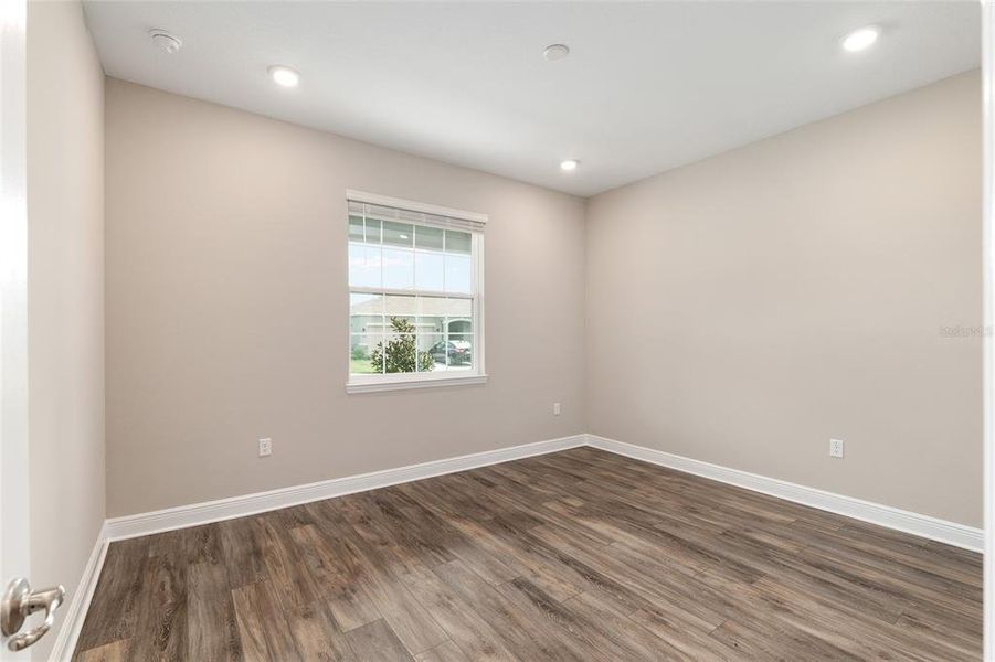 Spacious, unfurnished interior of a new home in , Ocala (Image 44).