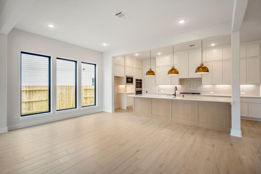 Image 46 of a home in ARTAVIA 55' Lots. Image 46 of a home in ARTAVIA 55' Lots.