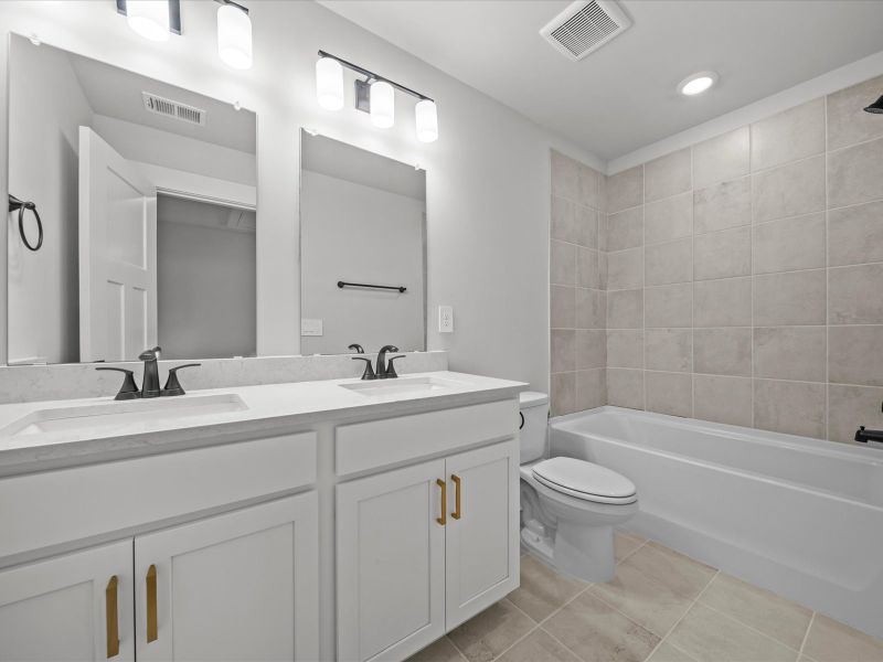 Furnished interior view inside a new home in Cedar Shoals - Signature Collection, Piedmont (Image 7).