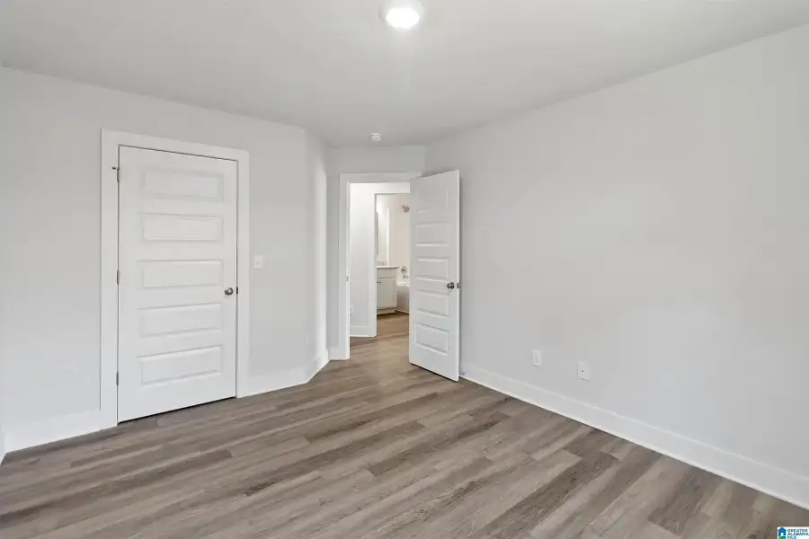 Representative unfurnished interior of a home built from the 3000 by Adams Homes in Flagler Estates, Hastings (Image 26).