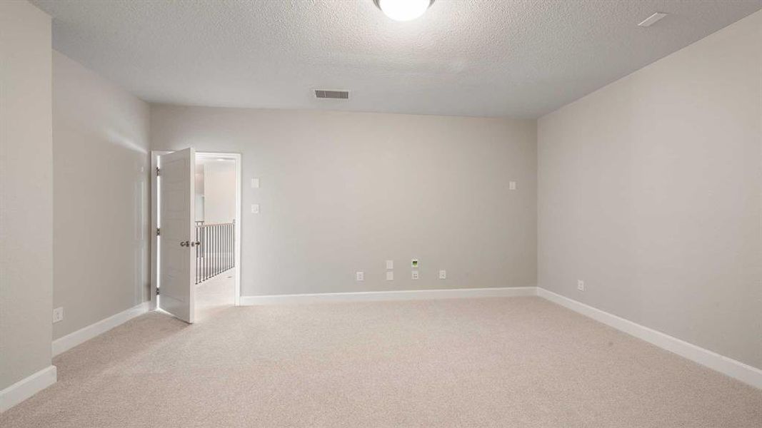 Spacious, unfurnished interior of a new home in North Sky, Celina (Image 24).