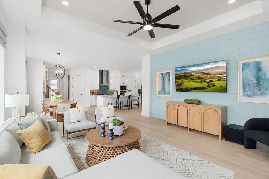 The Hollinger - Family Room