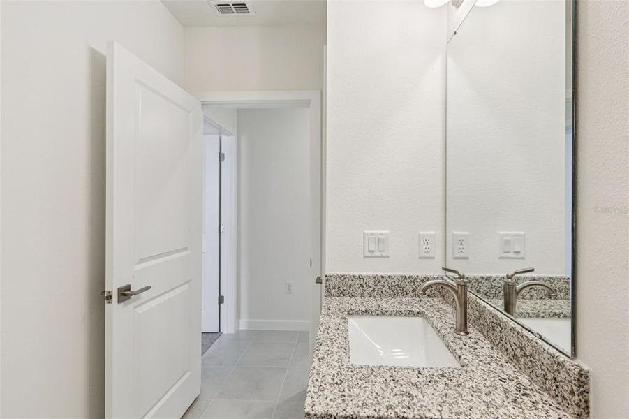 Image 28 of a home in Willowbrook North.