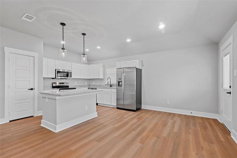 Image 35 of a home in .