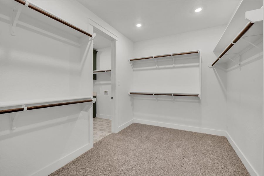 Spacious, unfurnished interior of a new home in King Oaks, Salado (Image 24). Spacious, unfurnished interior of a new home in King Oaks, Salado (Image 24).