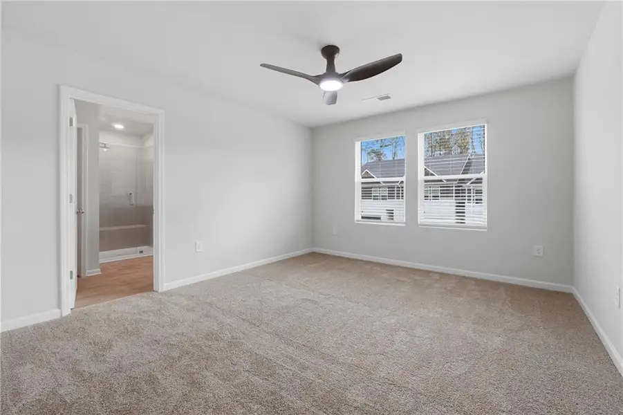 Spacious, unfurnished interior of a new home in Concord Oaks, Powder Springs (Image 22). Spacious, unfurnished interior of a new home in Concord Oaks, Powder Springs (Image 22).