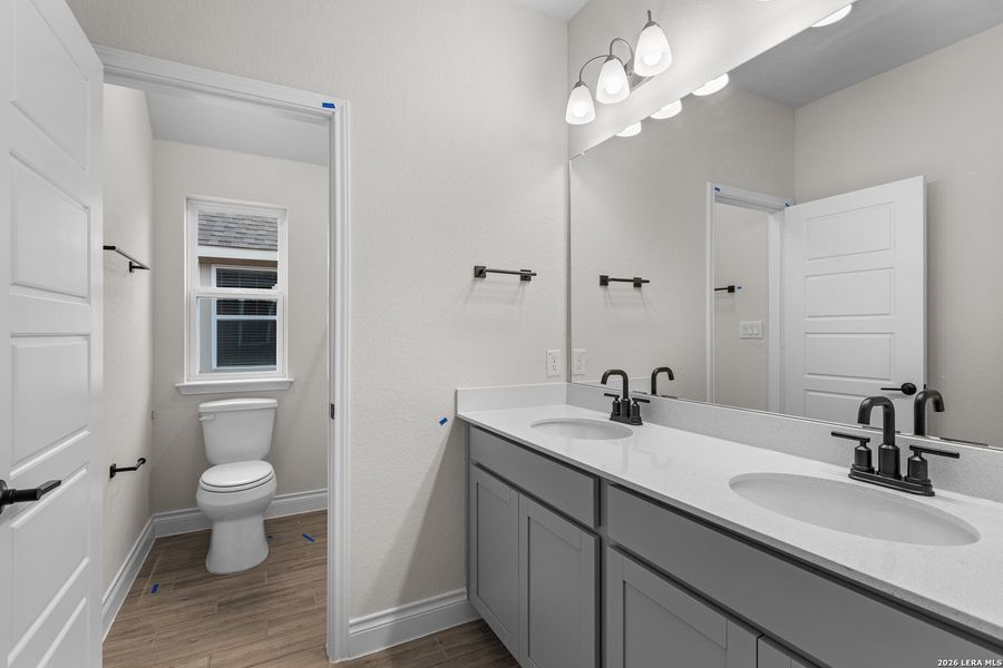 Furnished interior view inside a new home in Horizon Ridge, San Antonio (Image 8). Furnished interior view inside a new home in Horizon Ridge, San Antonio (Image 8).