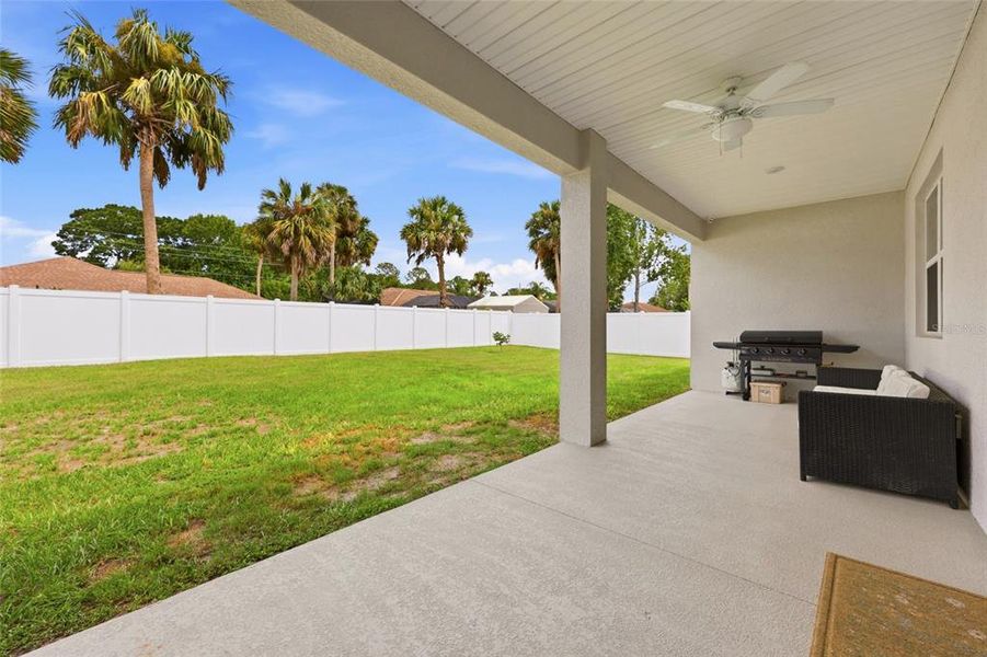 Exterior details and patio area of a home in , Palm Coast (Image 23).