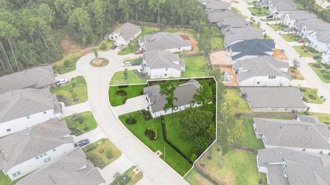 Nestled on a private, cul-de-sac street Nestled on a private, cul-de-sac street