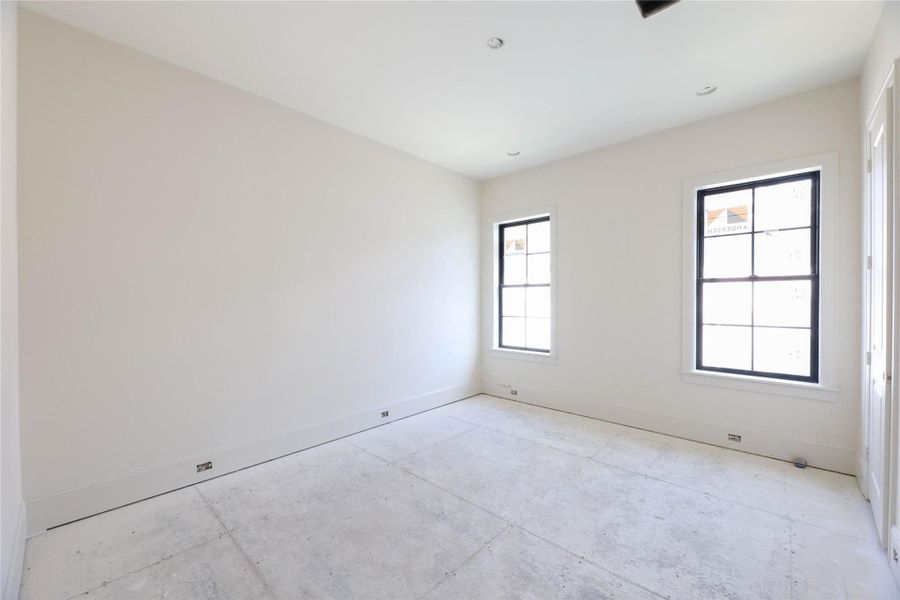 2nd Floor Flex Room can be used as a 2nd office, play room, hobby/craft room and more.