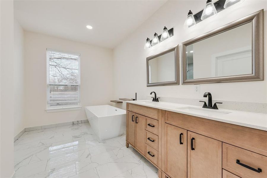 Furnished interior view inside a new home in , Dallas (Image 10).