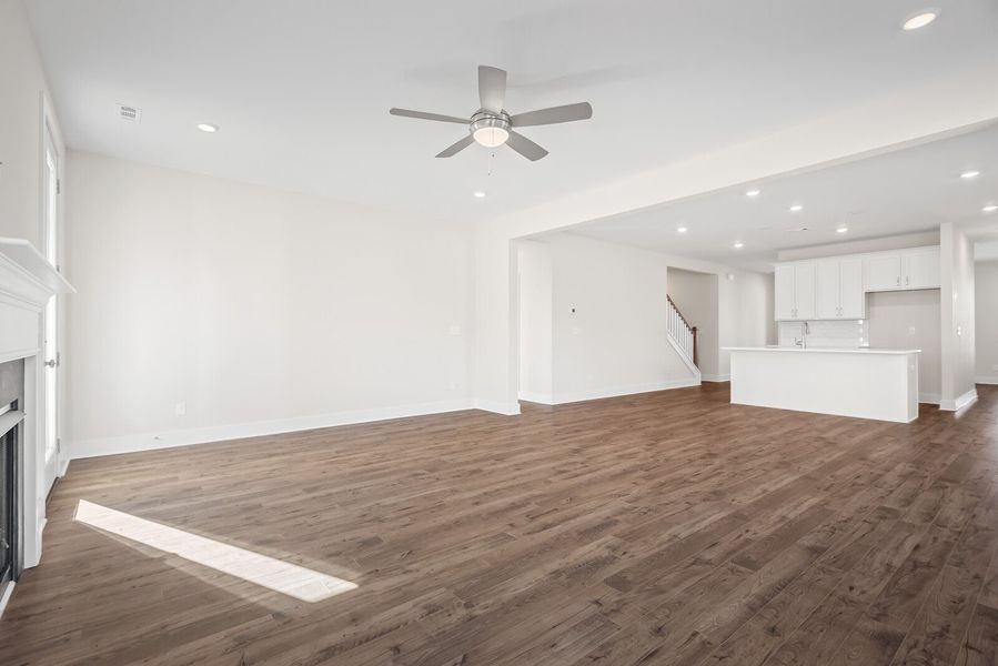 4br New Home in Chapel Hill, TN.  - Slide 25