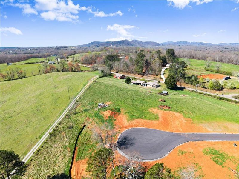 Natural landscape and outdoor views near  in Cleveland (Image 11).