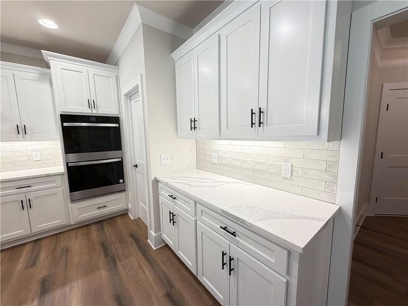 Furnished interior view inside a new home in , Jefferson (Image 12).
