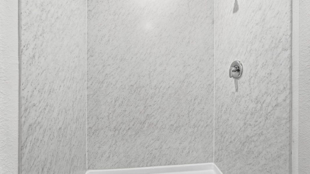 Representative interior finishes for a home built from the Davis by D.R. Horton in Asher Oaks, Bonham (Image 9).