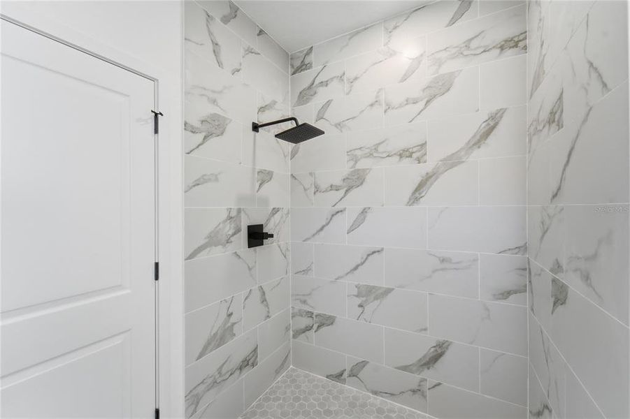 Close-up of interior finishes inside a home in , Citrus Springs (Image 11).