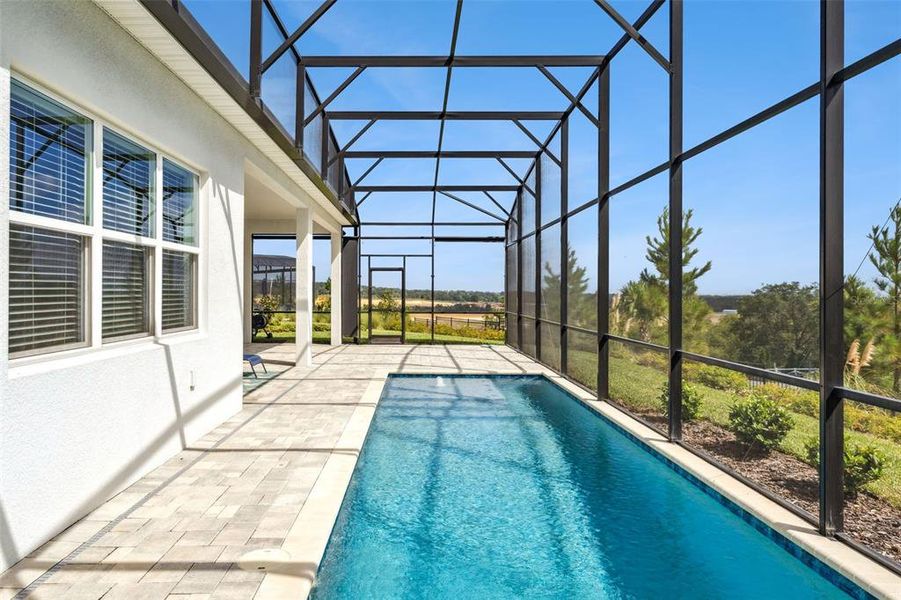 Exterior details and patio area of a home in Del Webb Minneola, Minneola (Image 19).