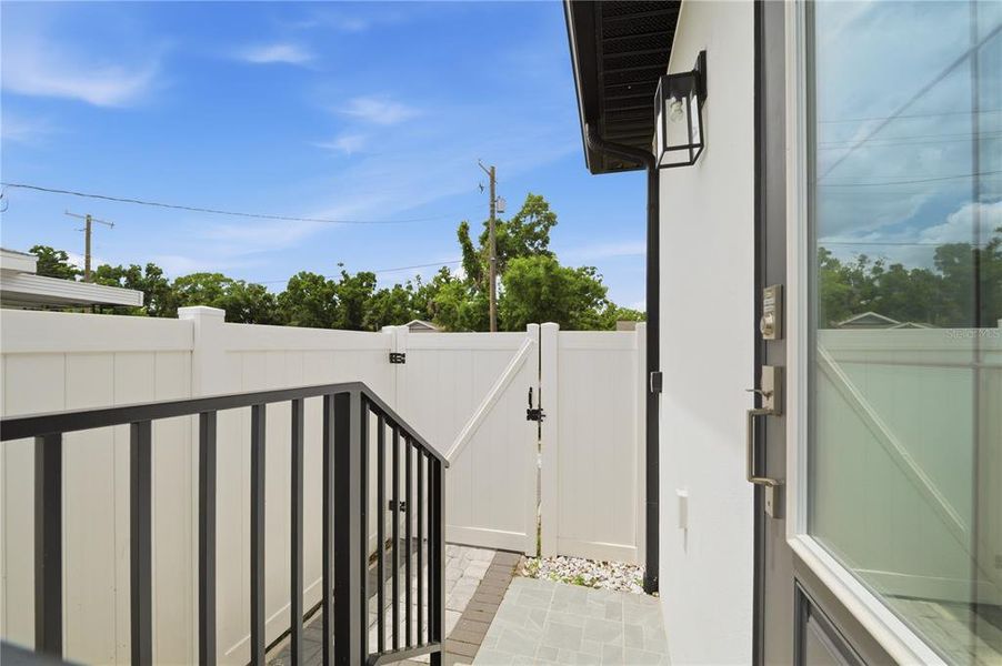 Exterior details and patio area of a home in , Tampa (Image 25).
