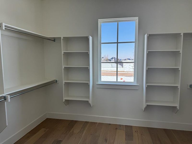 Image 28 of a home in .