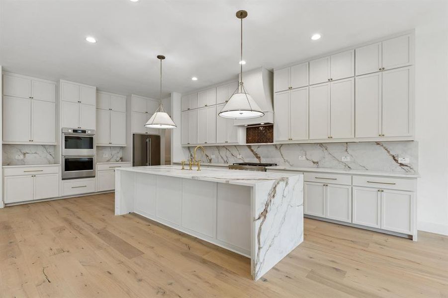 Furnished interior view inside a new home in , Dallas (Image 7).