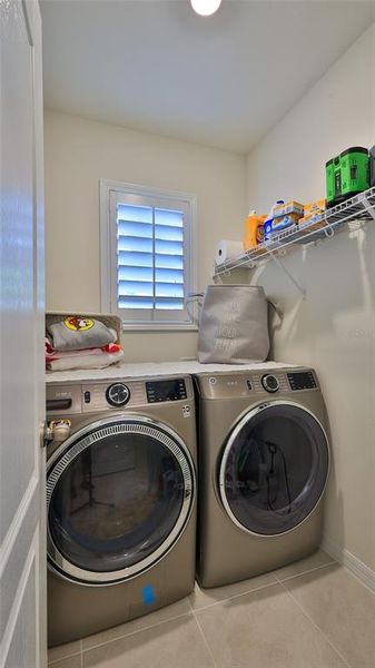 Furnished interior view inside a new home in , New Smyrna Beach (Image 10).