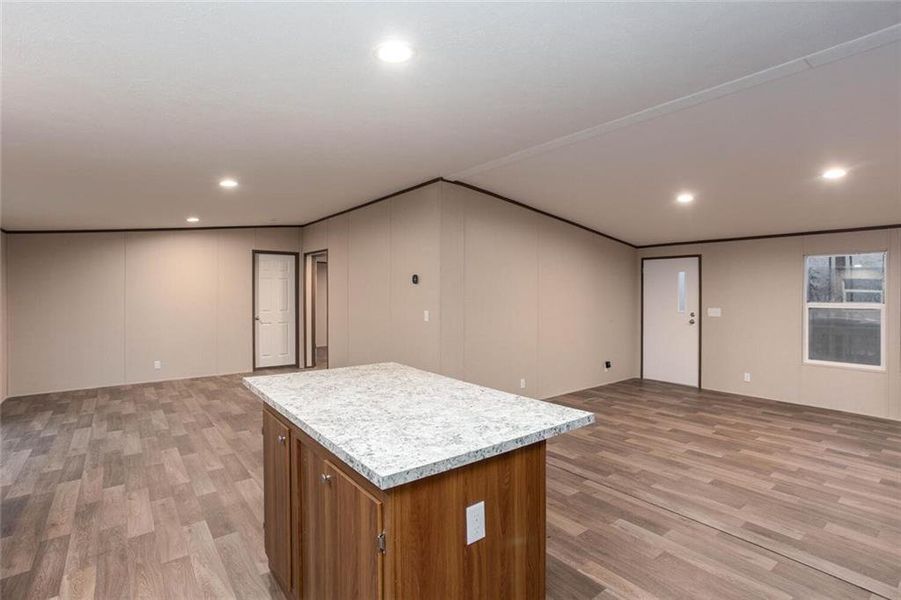 Spacious, unfurnished interior of a new home in , Dallas (Image 34).