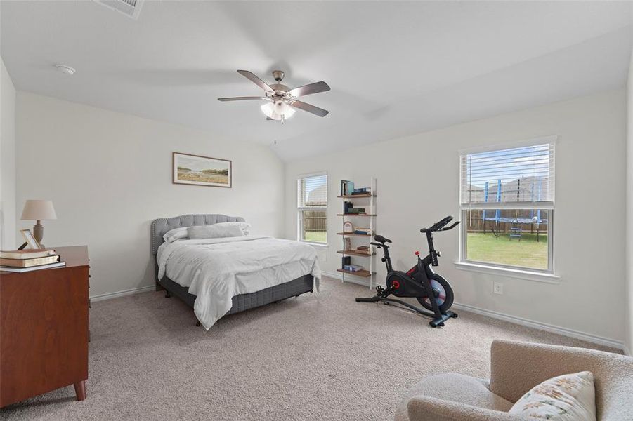 Furnished interior view inside a new home in , Aubrey (Image 31).