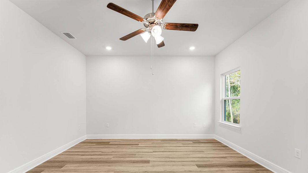 Spacious, unfurnished interior of a new home in Pine Creek and Heron Walk, Port Saint Joe (Image 31). Spacious, unfurnished interior of a new home in Pine Creek and Heron Walk, Port Saint Joe (Image 31).