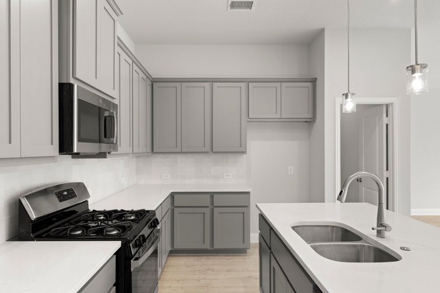 Furnished interior view inside a new home in Creekside, Royse City (Image 7).