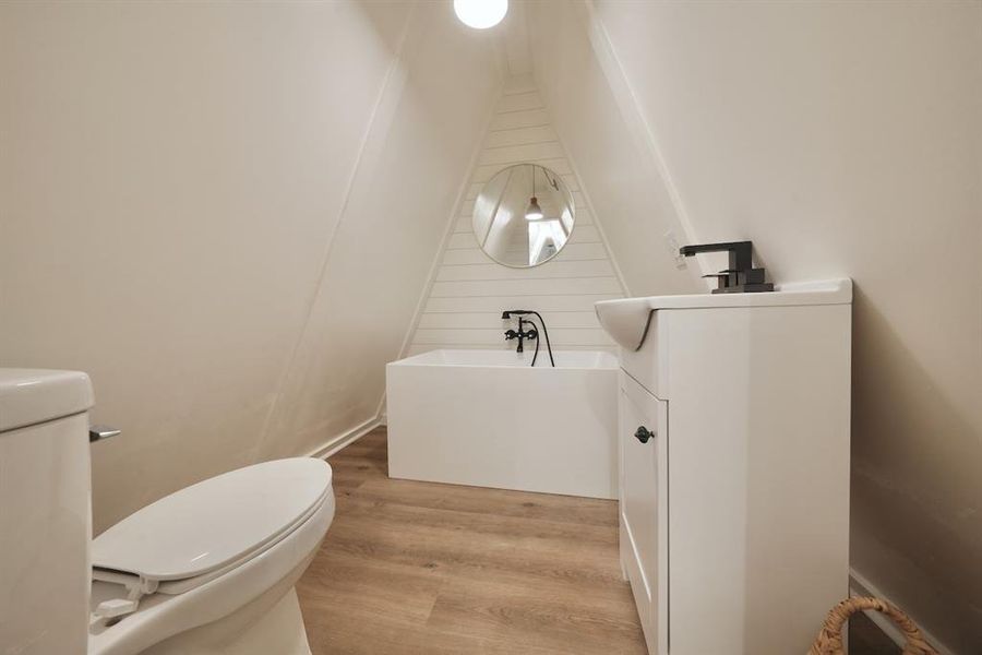 Furnished interior view inside a new home in , Lindale (Image 6).