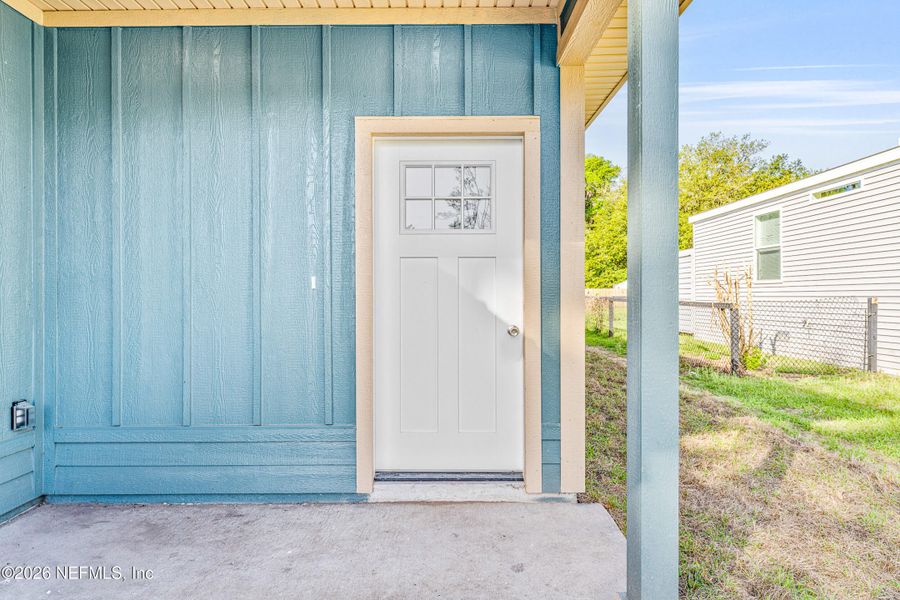 Exterior details and patio area of a home in , Satsuma (Image 15).