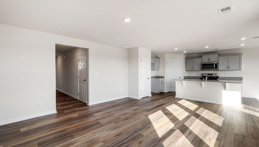 Spacious, unfurnished interior of a new home in Durbin Meadows, Fountain Inn (Image 17). Spacious, unfurnished interior of a new home in Durbin Meadows, Fountain Inn (Image 17).