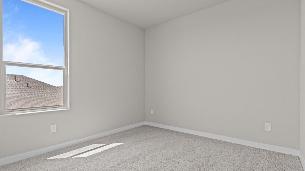 Representative unfurnished interior of a home built from the Southhaven by D.R. Horton in Legacy South, Midland (Image 22).