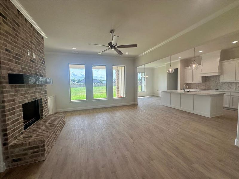 Spacious, unfurnished interior of a new home in , Paradise (Image 22).