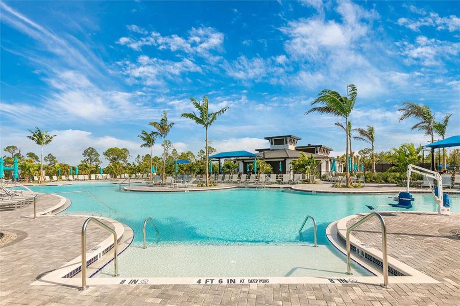 Community amenities in Wellen Park Golf & Country Club, Venice (Image 56).