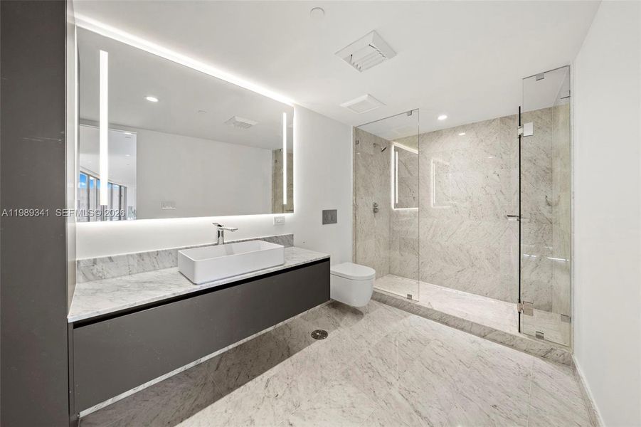 Image 67 of a home in .