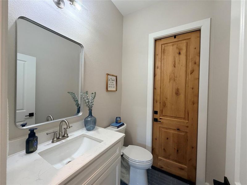 Furnished interior view inside a new home in Oak Water Ranch, Granbury (Image 15).