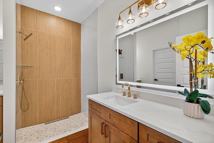 Furnished interior view inside a new home in , Vero Beach (Image 8).