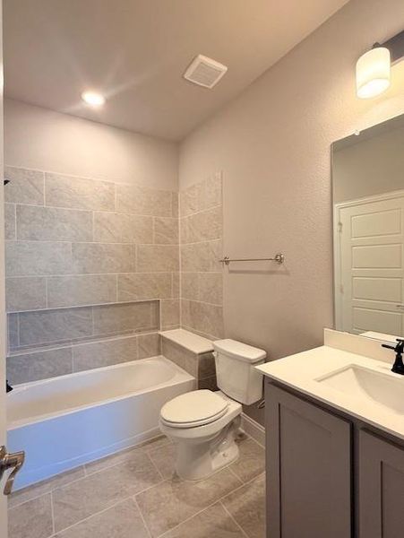 Furnished interior view inside a new home in , Venus (Image 13).